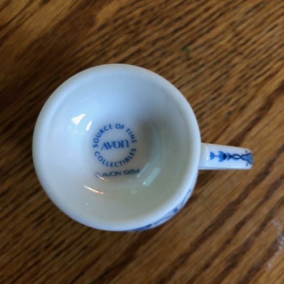 Avon European Tradition Cup & Saucer The Netherlands Collection Circa 1650 - Picture 4 of 12